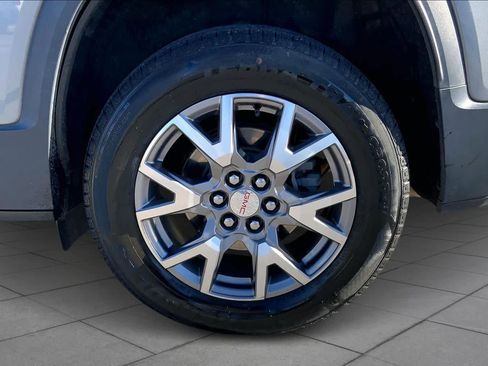 Used 2021 GMC Acadia SLT image 10