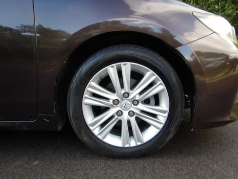 Used 2013 Lexus ES 350 w/ Premium Pkg FWD image 25