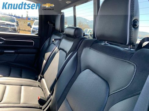 Used 2025 RAM 1500 Laramie image 18