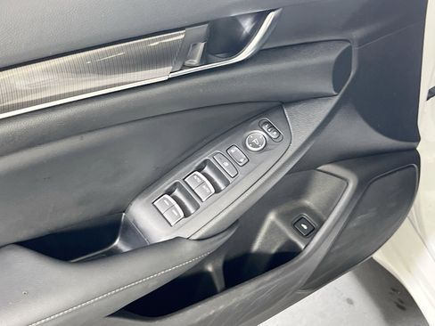 Used 2022 Honda Accord Sport image 17