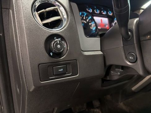 Used 2014 Ford F150 XLT w/ Equipment Group 302A Luxury AWD/4WD image 12