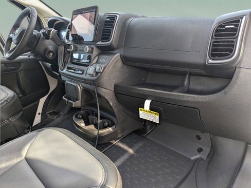 New 2025 RAM ProMaster 3500 w/ Leather Interior Group image 10