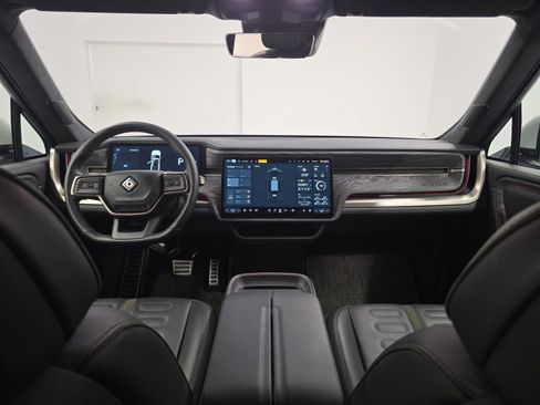 Used 2022 Rivian R1T Adventure image 21