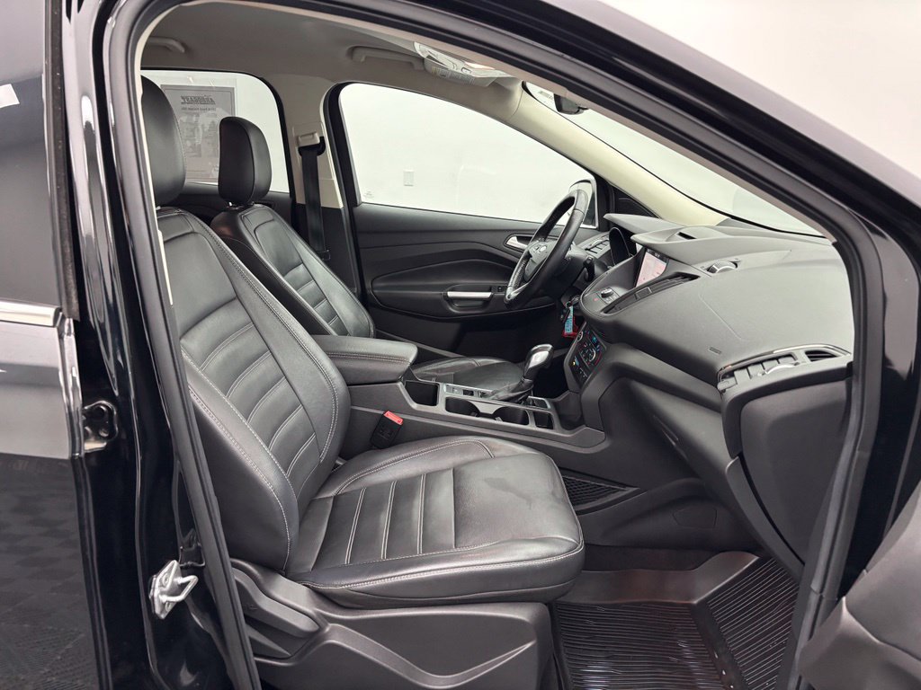 Used 2018 Ford Escape SEL FWD image 31