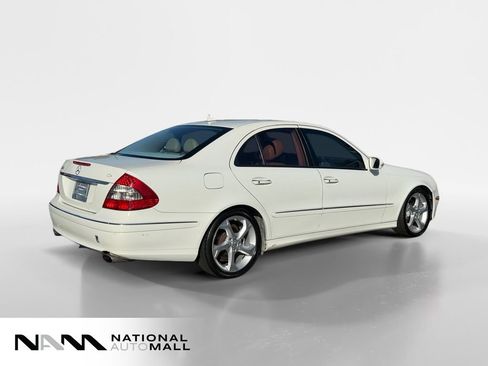 Used 2007 Mercedes-Benz E 350 Sedan image 5
