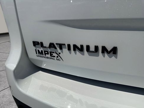 Used 2025 Ford Expedition Max Platinum w/ Stealth Appearance Package AWD/4WD image 39