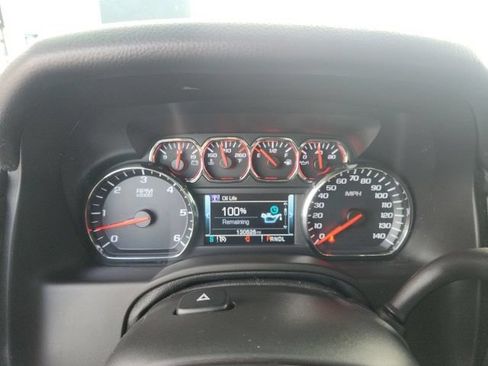 Used 2018 GMC Yukon XL SLT AWD/4WD image 12