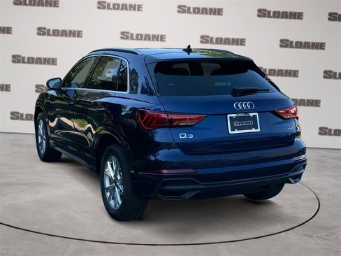 New 2025 Audi Q3 2.0T Premium image 3