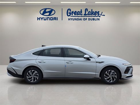 New 2026 Hyundai Sonata Blue image 6