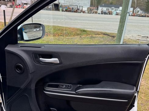 Used 2021 Dodge Charger SXT w/ Leather Interior Group image 12