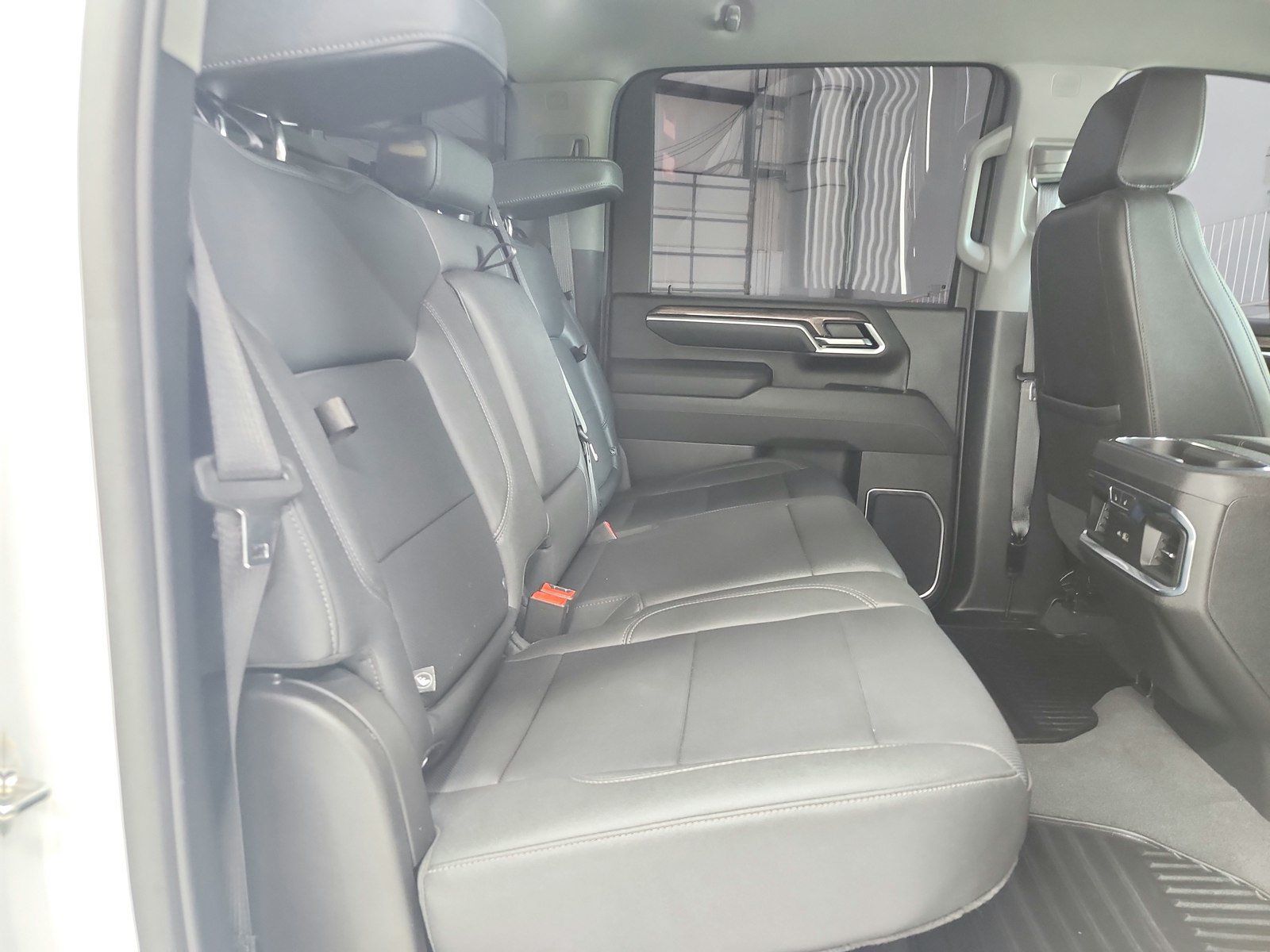 Used 2025 Chevrolet Silverado 2500 LTZ w/ LTZ Convenience Package AWD/4WD image 41