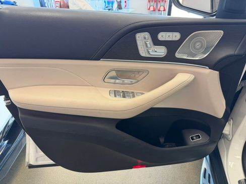 Used 2022 Mercedes-Benz GLE 350 4MATIC image 15