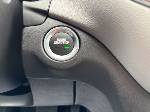 Certified 2023 Chevrolet Equinox LT w/ Driver Convenience Package image 24