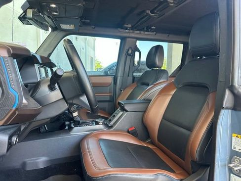 Used 2023 Ford Bronco Outer Banks image 13