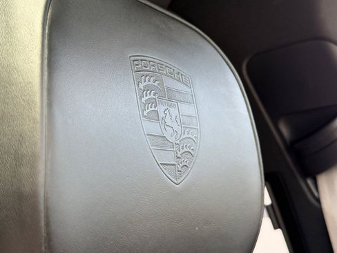 Certified 2023 Porsche Cayenne Platinum Edition AWD/4WD image 28