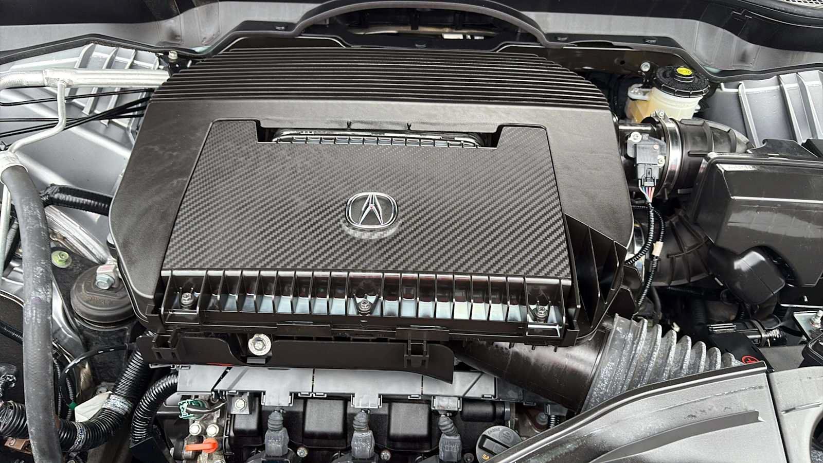 Used 2023 Acura MDX SH-AWD image 9