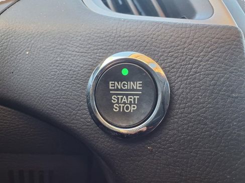 Used 2022 Ford Edge SEL w/ Convenience Package image 12