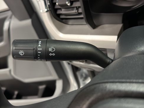 Used 2025 Ford F350 XLT image 17