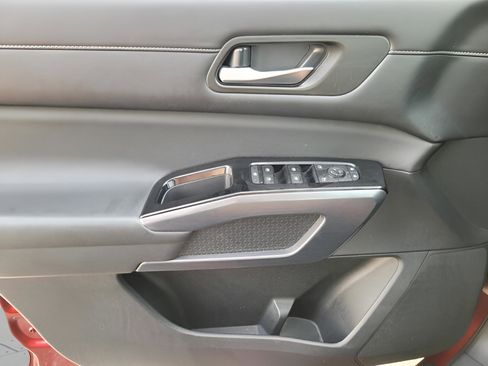 Used 2022 Nissan Pathfinder SL w/ SL Premium Package image 26