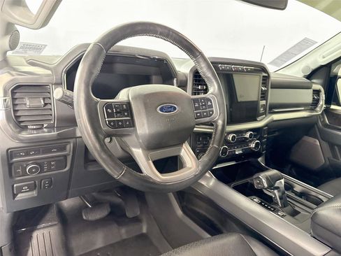 Used 2021 Ford F150 Lariat w/ Equipment Group 502A High AWD/4WD image 4