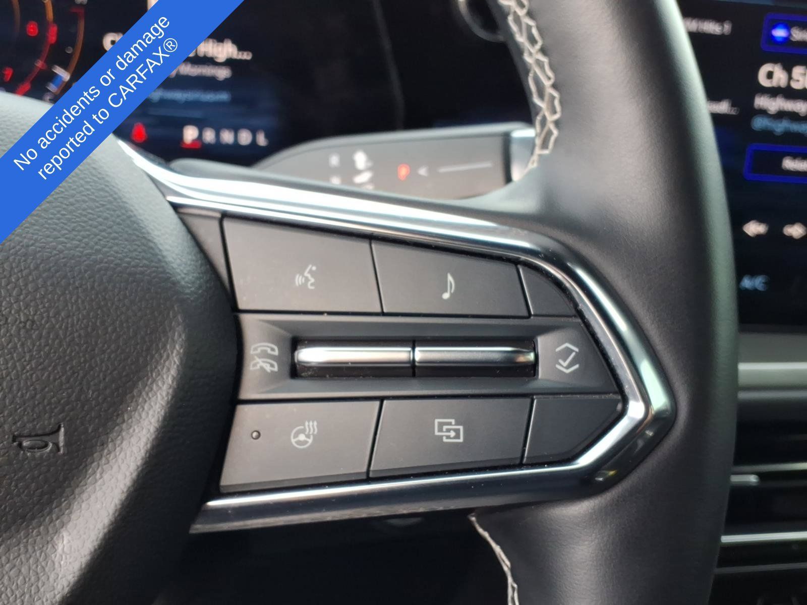 Used 2024 Chevrolet Traverse LT w/ LPO, Floor Liner Package AWD/4WD image 30