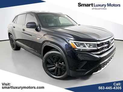 Used 2023 Volkswagen Atlas Cross Sport SE w/ Black Wheel Package