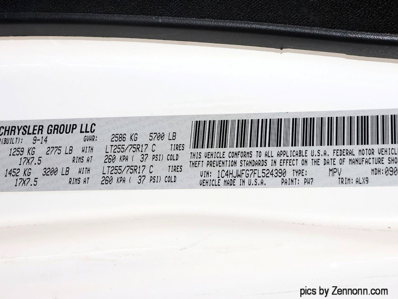 Used 2015 Jeep Wrangler Unlimited Rubicon AWD/4WD image 40