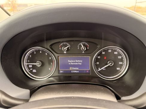 Used 2020 Buick Enclave Premium w/ Sun and Sites Package image 26