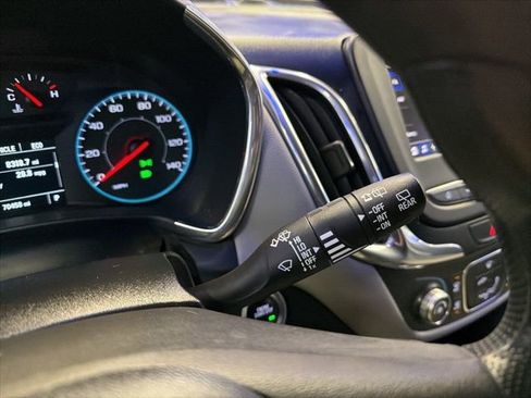 Used 2020 Chevrolet Equinox LS w/ LS Convenience Package image 34