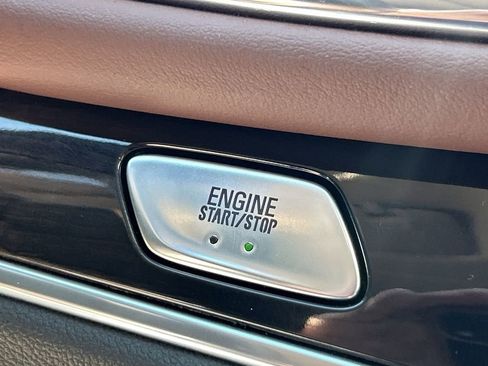 Certified 2020 Buick Enclave Avenir w/ Avenir Technology Package image 28