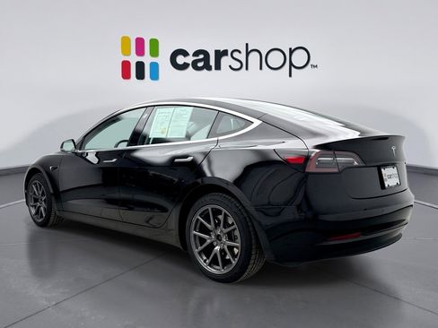 Used 2019 Tesla Model 3 Standard Range Plus image 3