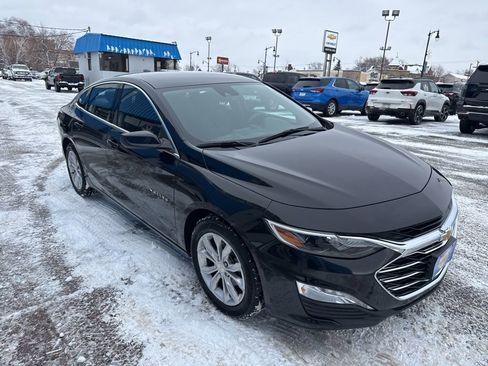 Used 2024 Chevrolet Malibu LT image 4
