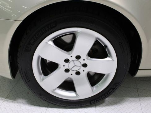 Used 2006 Mercedes-Benz E 500 4MATIC Wagon image 39