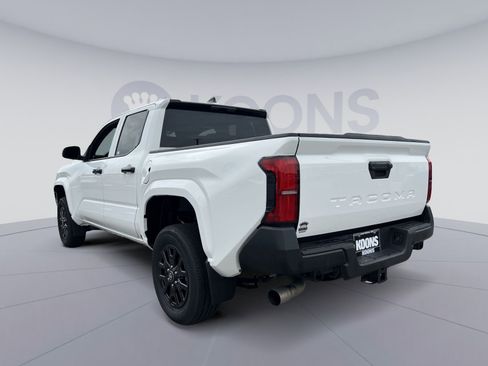 Used 2024 Toyota Tacoma SR RWD image 14