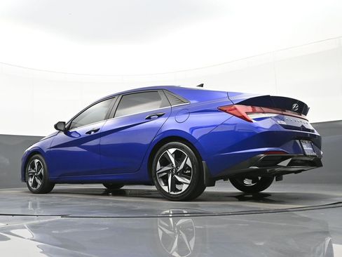Certified 2022 Hyundai Elantra Limited image 44