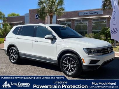 Used 2020 Volkswagen Tiguan SE w/ Panoramic Sunroof Package