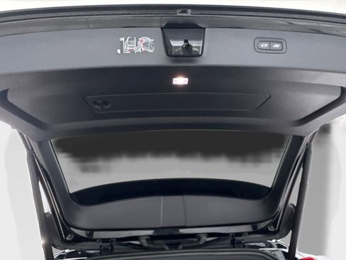 Used 2023 Volvo XC90 B6 Plus image 86