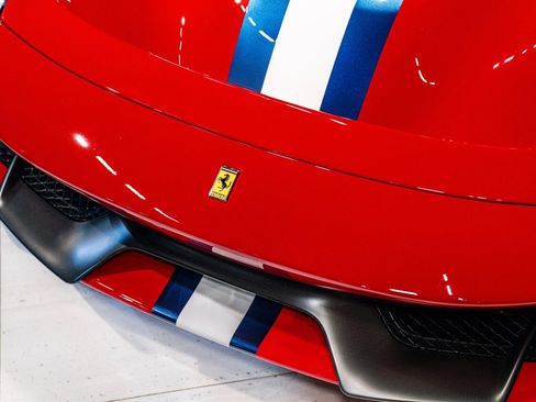 Used 2020 Ferrari 488 Pista Coupe image 27
