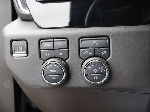 Certified 2023 Chevrolet Silverado 1500 RST w/ Z71 Off-Road Package AWD/4WD image 14
