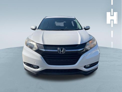 Used 2017 Honda HR-V EX-L image 2