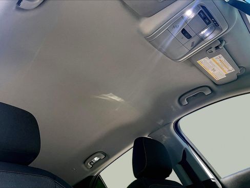 Used 2019 Chevrolet Equinox LT FWD image 17