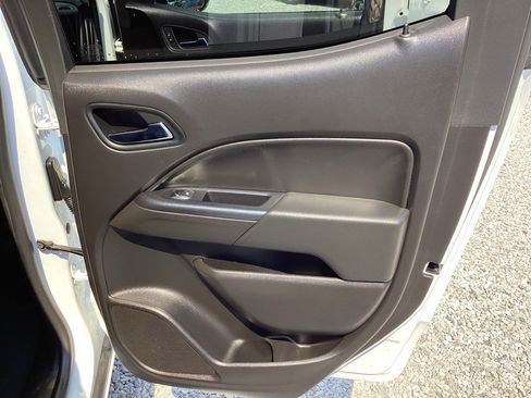 Used 2021 Chevrolet Colorado LT w/ Safety Package image 27