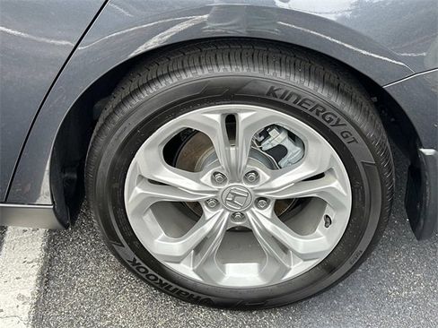 Certified 2023 Honda Accord LX image 10