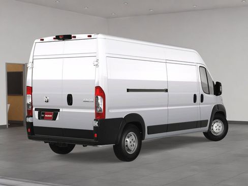 New 2025 RAM ProMaster 2500 w/ Premium Convenience Group image 5