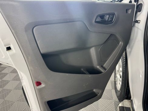Used 2024 Ford Transit 250 Low Roof w/ Exterior Upgrade Package image 10