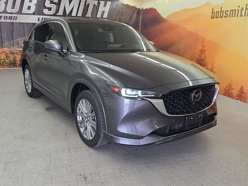 Used 2023 MAZDA CX-5 Signature image 1