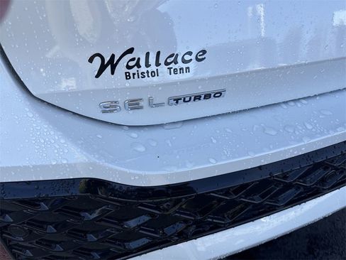 New 2026 Volkswagen Tiguan SEL R-Line image 7