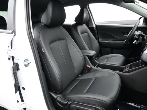 Used 2026 Hyundai Kona SEL Premium AWD/4WD image 14