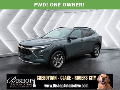 Used 2025 Chevrolet Trax LT