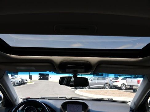 Used 2012 Acura TL w/ Technology Package image 27